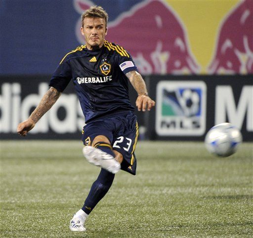 MLS: Galaxy vence 3-1 a Red Bulls en flojo regreso de Beckham