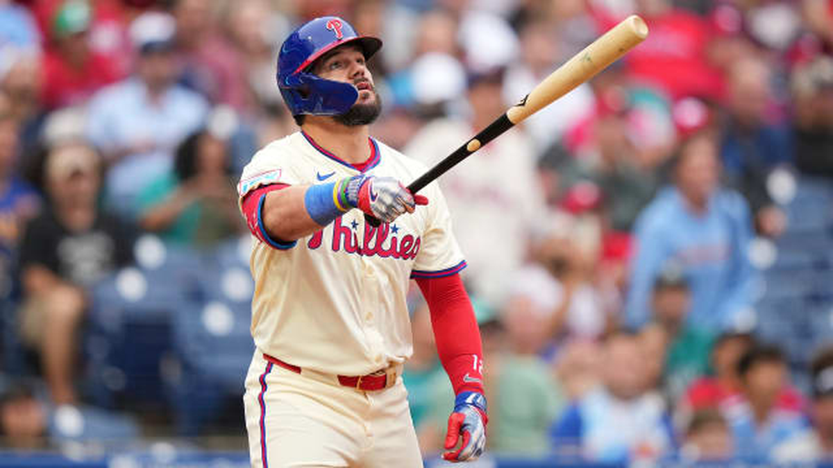 MLB: Kyle Schwarber firmó extensión millonaria con los Phillies