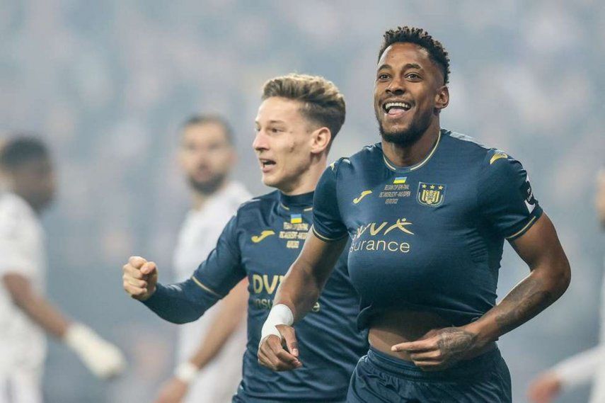 Michael Amir Murillo anota con el Anderlecht