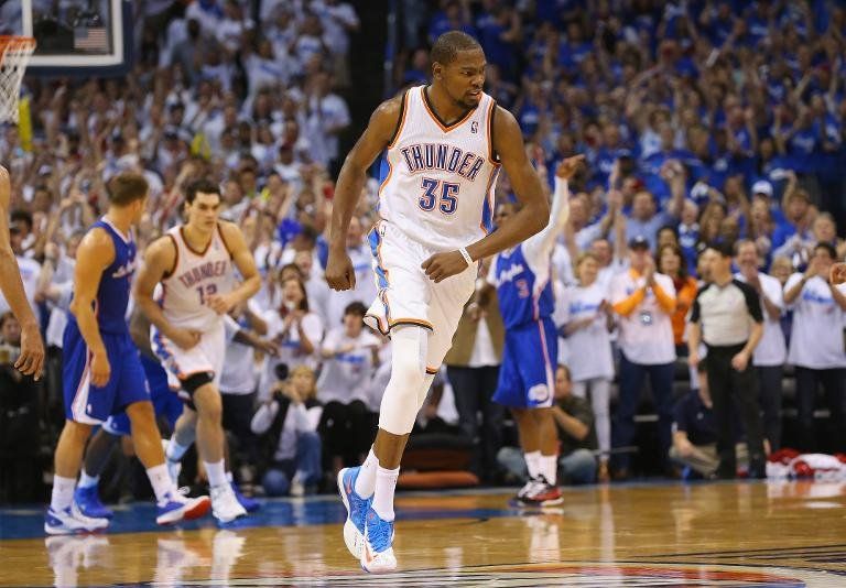 Durant y Westbrook cargan con los Oklahoma para empatar la serie ante Clippers