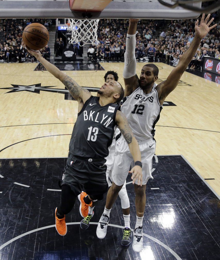 Spurs mantiene su dominio sobre Nets en San Antonio