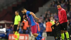 Sergio Agüero hace su debut oficial con el Barcelona