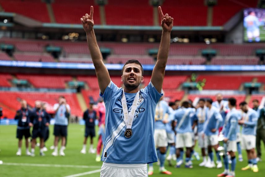 Enzo Maresca sobre Rodri: Podemos vender jugadores y comprar jugadores