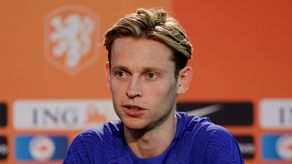Frenkie De Jong entrena sin problemas y se siente para jugar ante España