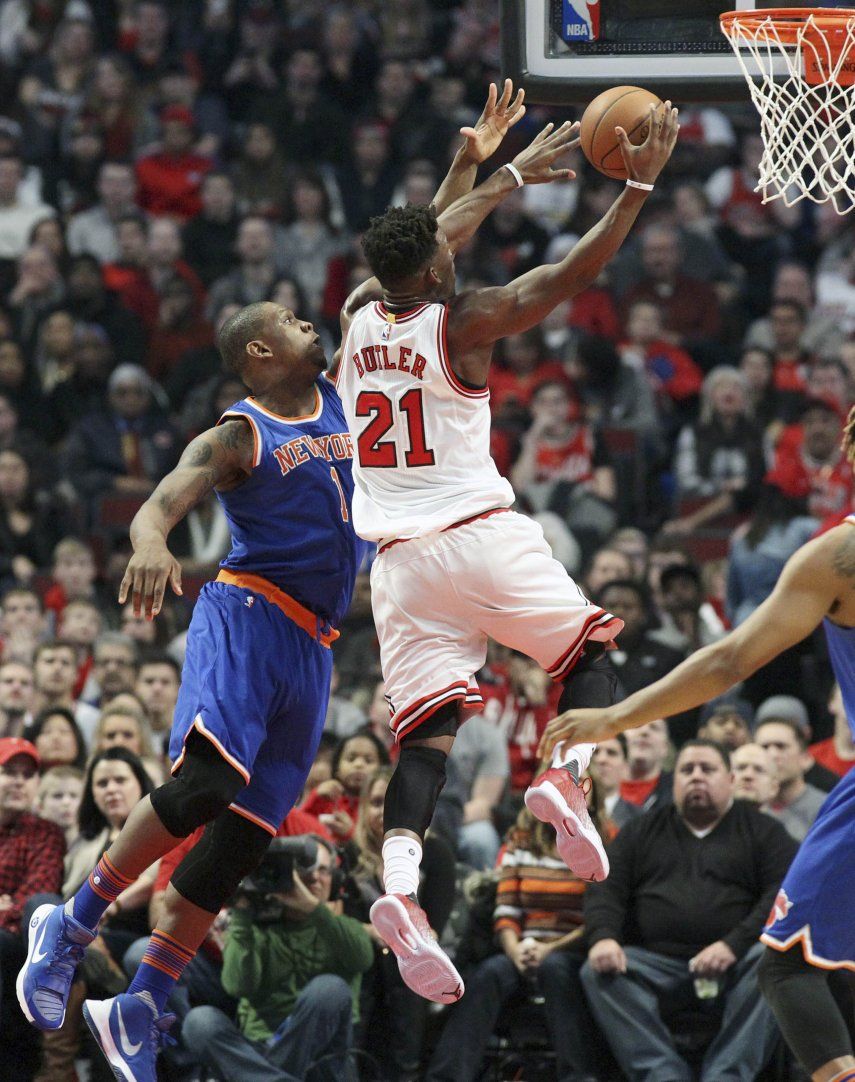 Bulls vence a Knicks 108-81 con gran actuación de Butler