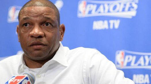 NBA: Entrenador de los Clippers es sancionado por criticar a los árbitros