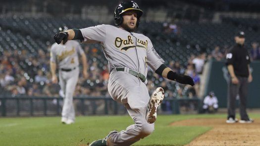 Atléticos remontan seis carreras y vencen 9-7 a los Tigres
