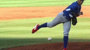 Toros derriban a Águilas y son líderes absolutos