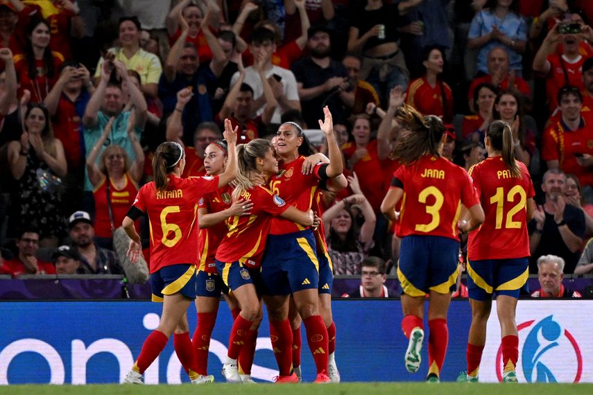 Eurocopa Femenina 2025: España goleó a Portugal en duelo en homenaje a Diogo Jota