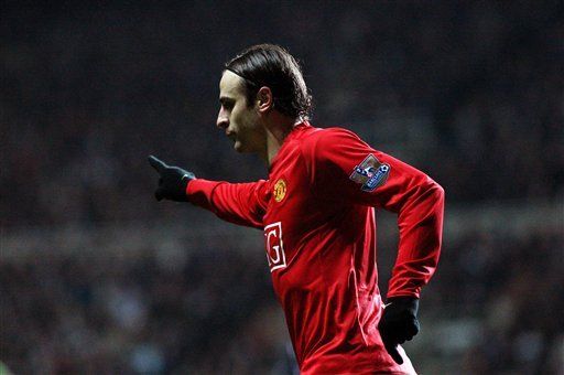 Man United vence a Newcastle y saca 7 puntos de ventaja