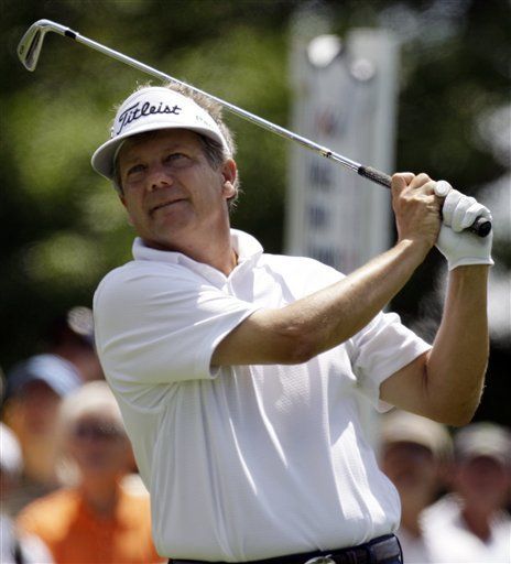 Jackson iguala récord de 36 hoyos en el US Open de veteranos