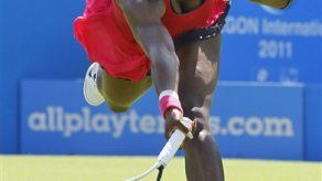 Eastbourne: Serena Williams remonta para ganar en su regreso