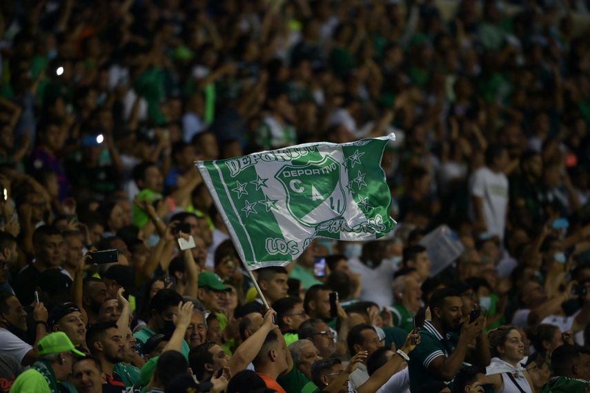 Fanáticos de Deportivo Cali heridos tras incidente entre barras