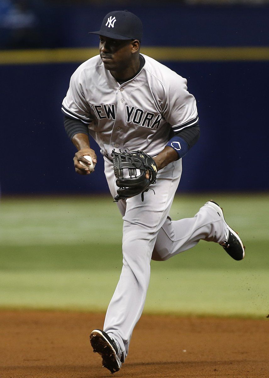 Yanquis envían a Pirela a Padres; reciben a Herrera