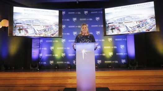 Rays propone estadio de 900 millones de dólares en Tampa