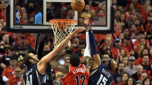 LaMarcus Aldridge se une a los San Antonio Spurs