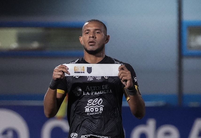 LPF: Rafael Águila y una emotiva promesa cumplida