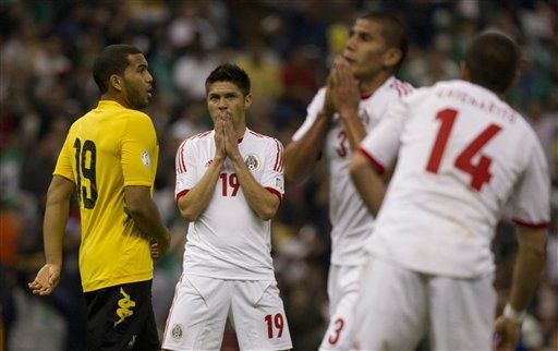 México deja dudas tras empate con Jamaica