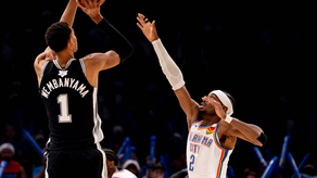 NBA: San Antonio Spurs suma tercera victoria sobre Oklahoma City Thunder