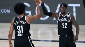 Nets aseguran lugar en postemporada con triunfo sobre Kings