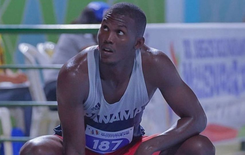 París 2024: Arturo Deliser lideró heat 6 en su debut en los Juegos Olímpicos