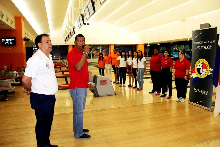 III Torneo Intercolegial de Bolos