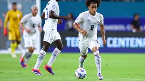 Equipo griego negocia por Adalberto Carrasquilla, según fuentes