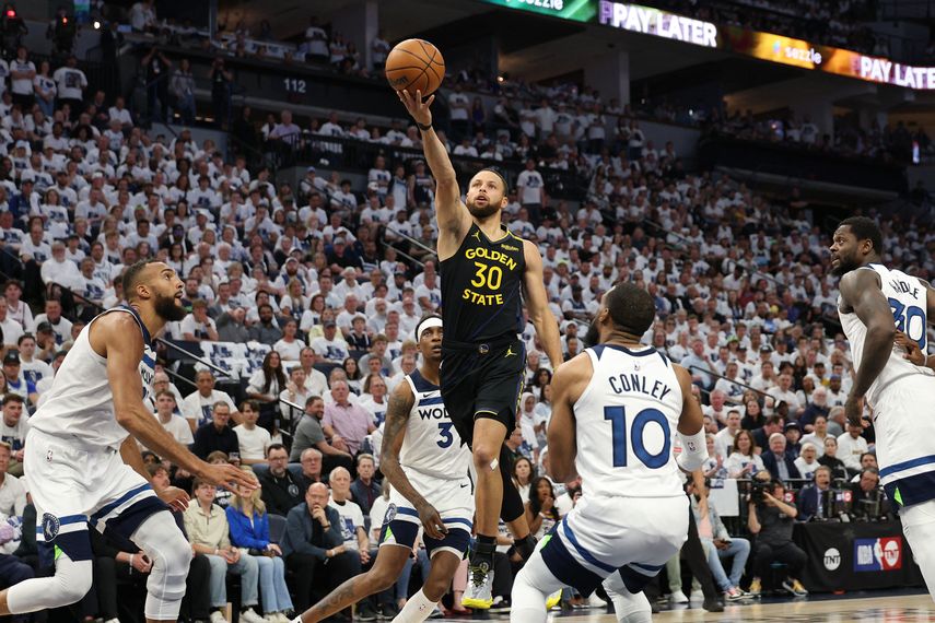 NBA: Warriors tomaron ventaja frente a Timberwolves en semifinales de Conferencia