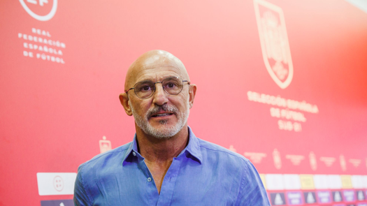Luis de la Fuente renovó hasta el 2026 con España