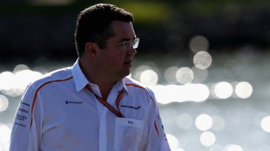 Dimite Eric Boullier, director de competición de McLaren