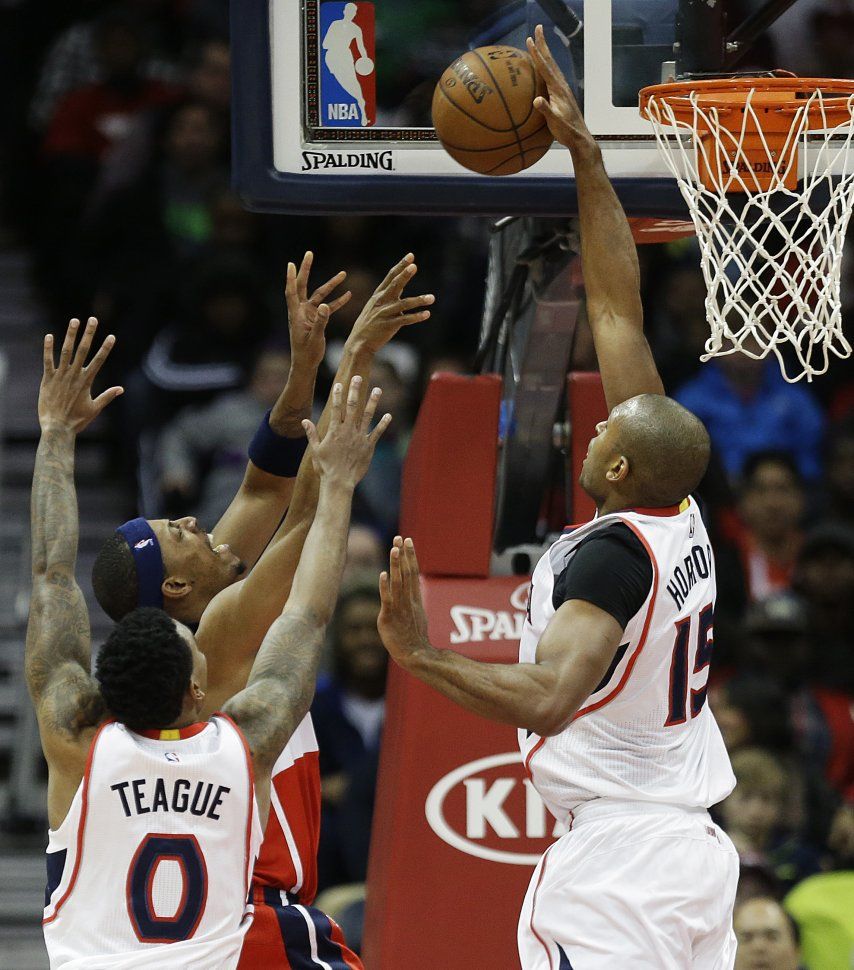 Los Hawks ganan su octavo partido seguido