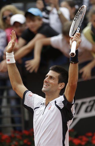 Djokovic vence a Dolgopolov en Abierto de Italia