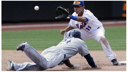 Error de Tejada hunde a Mets; Gallardo cae ante Cardenales