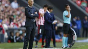 Valencia despide al DT Ayestarán tras 4 derrotas seguidas