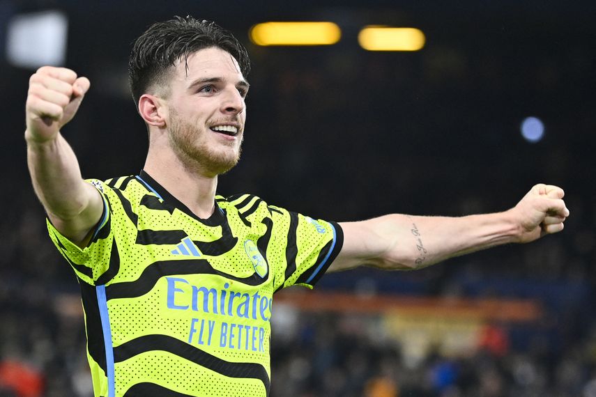 El Arsenal remonta al Luton en un duelo de goles