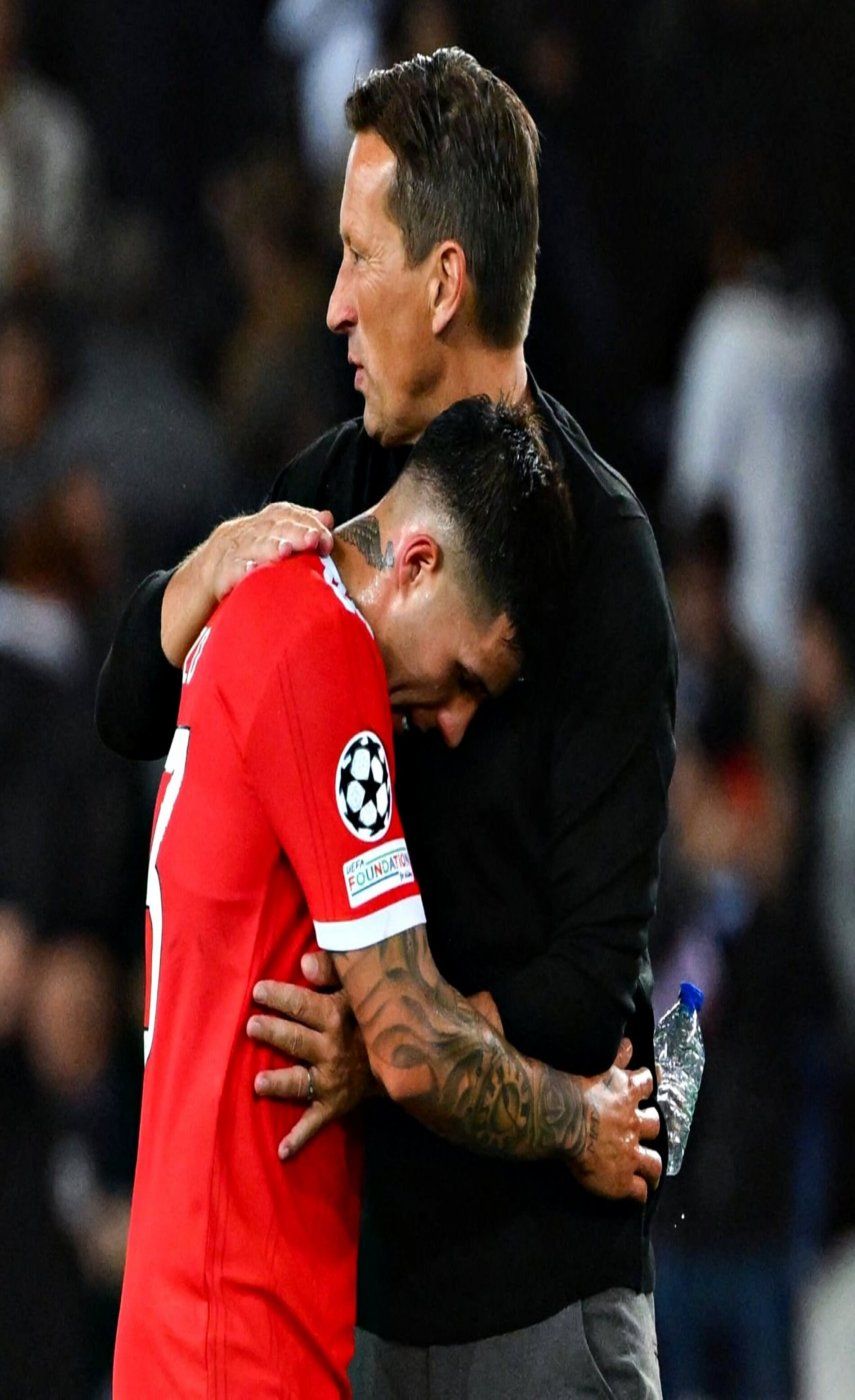 Roger Schmidt critica al Chelsea por intentar fichar a Enzo Fernández