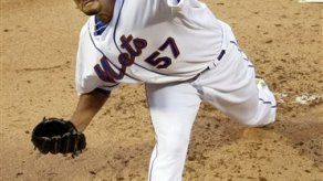 Lowe vence a Santana