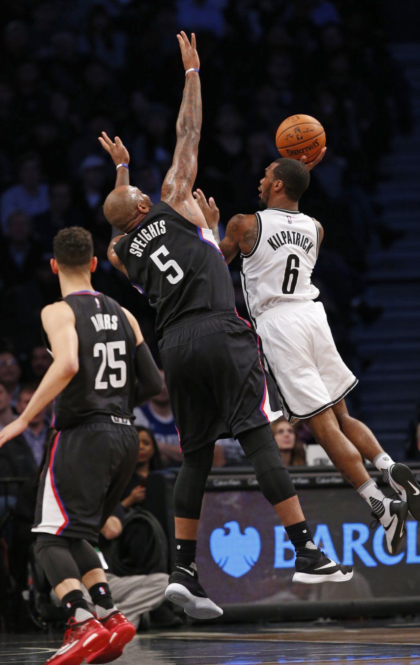 Nets remontan y vencen a Clippers tras dos prórrogas