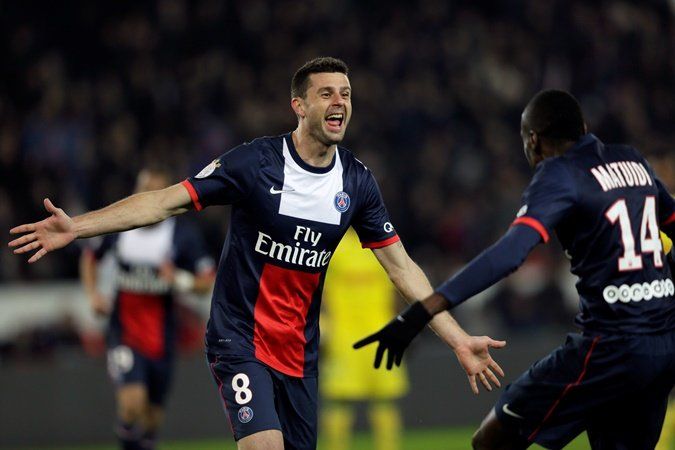 Thiago Motta renueva su contrato con PSG