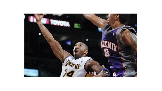 NBA: Lakers 108, Suns 88; en novena victoria seguida