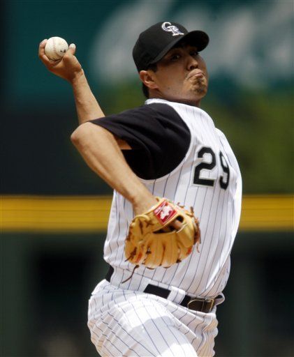 Adrián González encabeza las mayores con 20mo jonrón