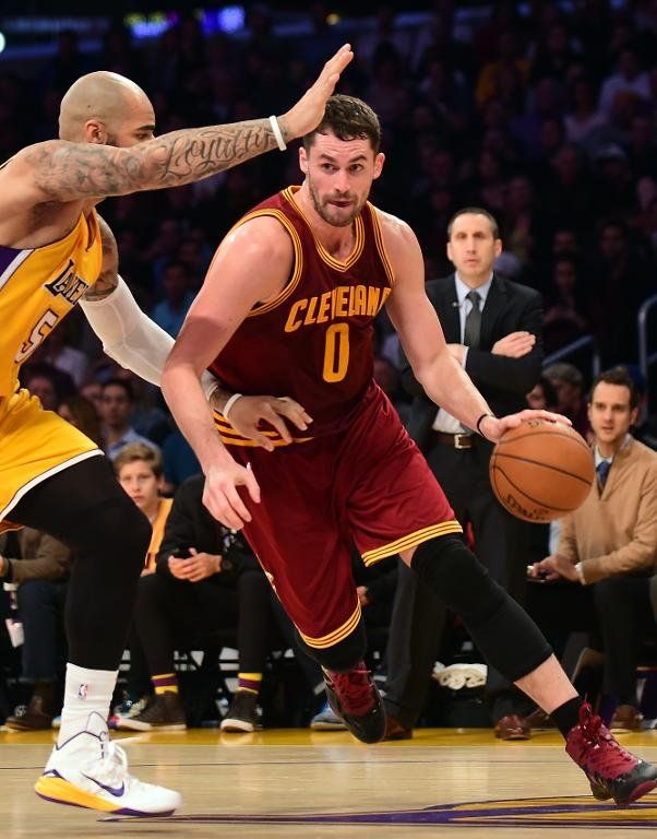 NBA: Cavaliers ven incierto regreso de sus estrellas Irving y Love