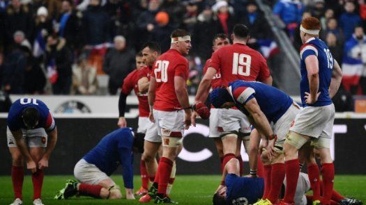 Gales gana a Francia por 24-19 en Saint Denis en la apertura del Seis Naciones de rugby