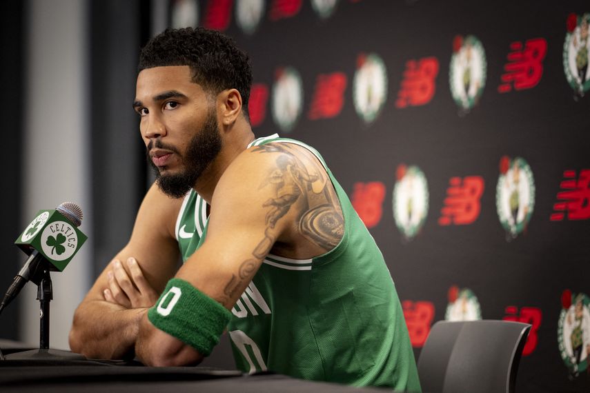 NBA: Jayson Tatum acepta la presión por expectativas con Celtics