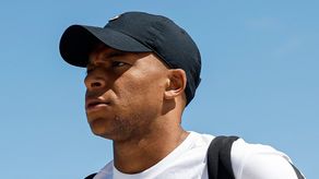 Hackean cuenta de X de Kylian Mbappé
