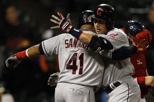 Venezolano Cabrera pega jonrón por Cleveland