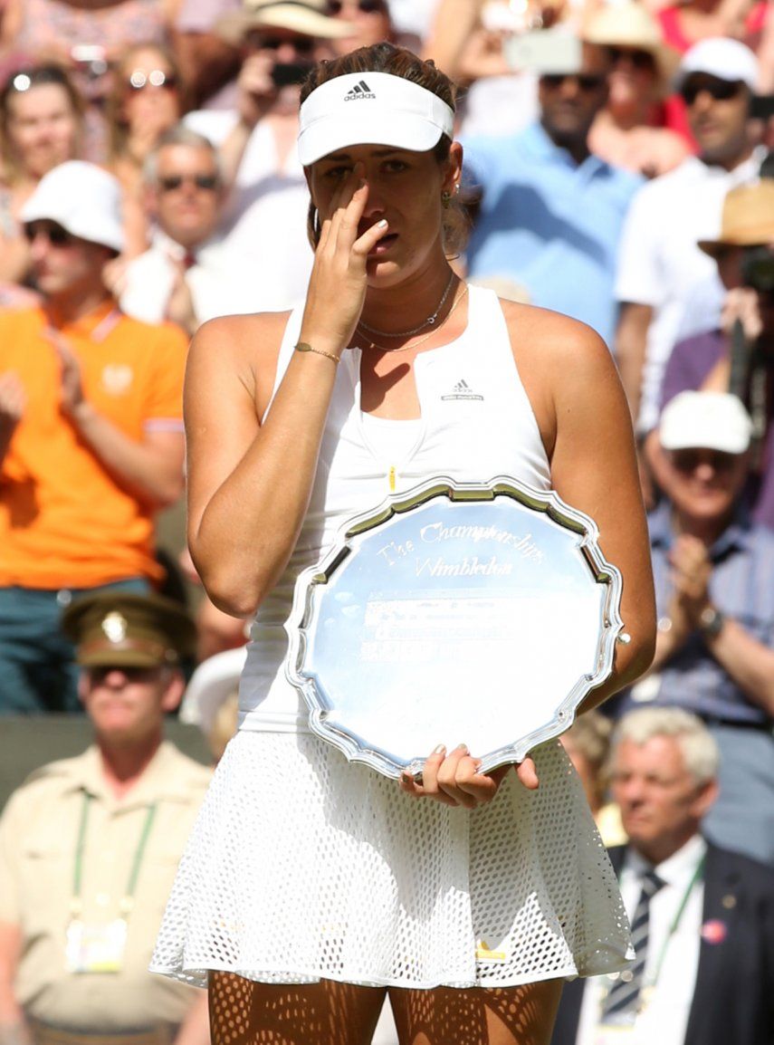 Muguruza recibe ovación en Wimbledon