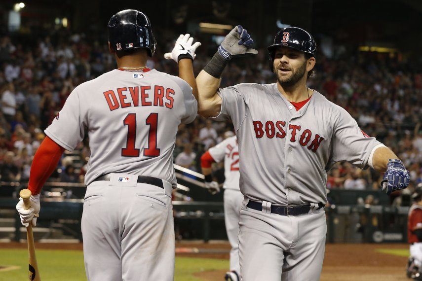 Moreland pega jonrón y Medias Rojas blanquean a Diamondbacks