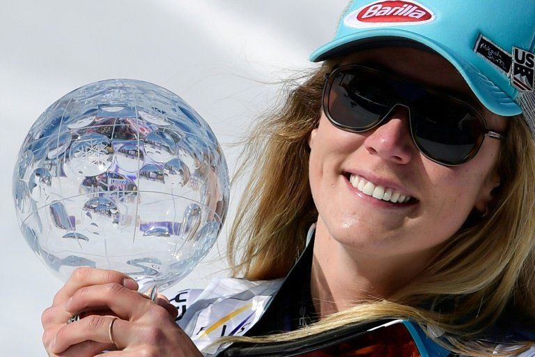 Shiffrin concluye con victoria una temporada de ensueño