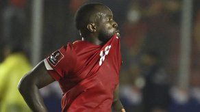 Cecilio Waterman, futbolista panameño